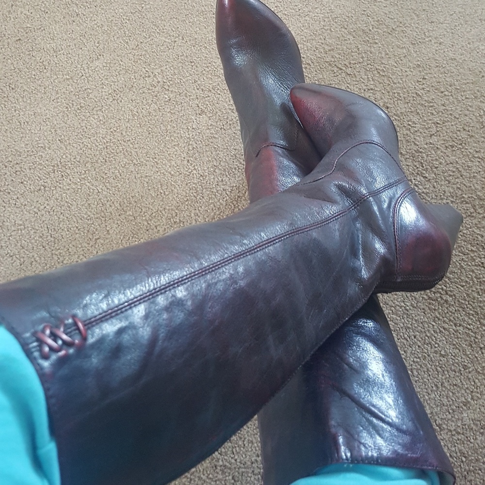 frye boots - Picture 2 of 4
